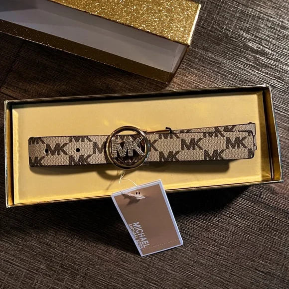 Michael Kors | Accessories | Micheal Kors Logo Belt | Poshmark display picture 3